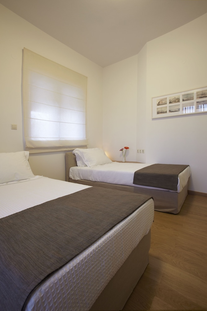 Suite, 2 Bedrooms photo 3