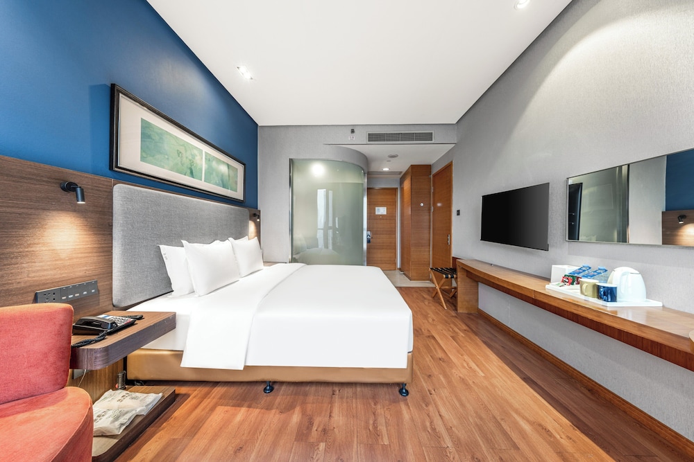 Standard Room, 1 King Bed (Kids Theme)