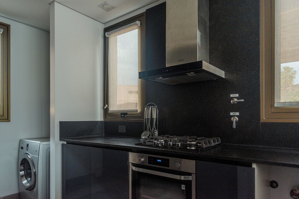 Luxury Apartment photo 2