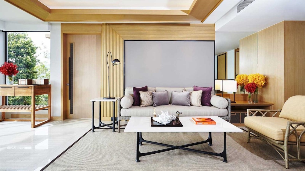Suite, 2 Bedrooms (Ocean Coral Lounge) - Photo 2