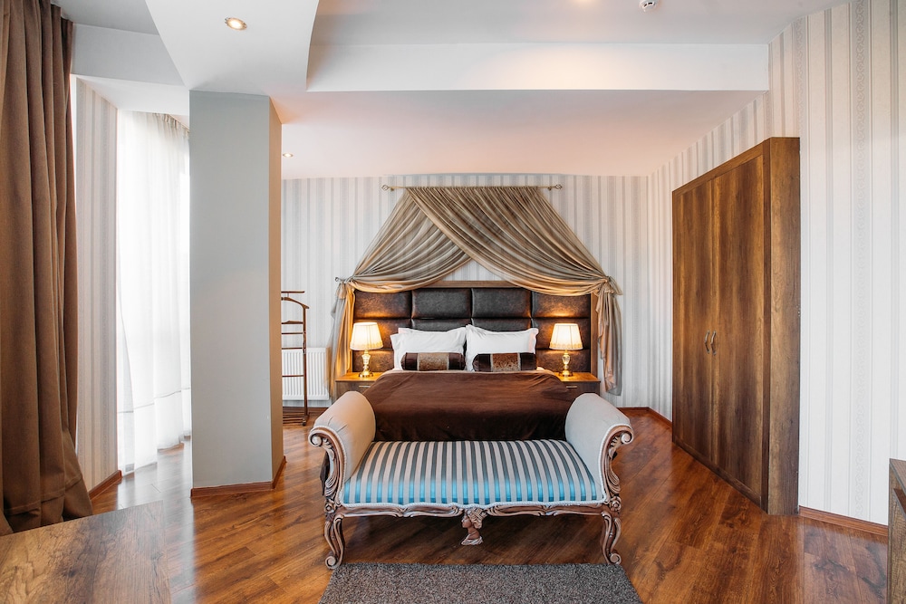 Superior Suite photo 1