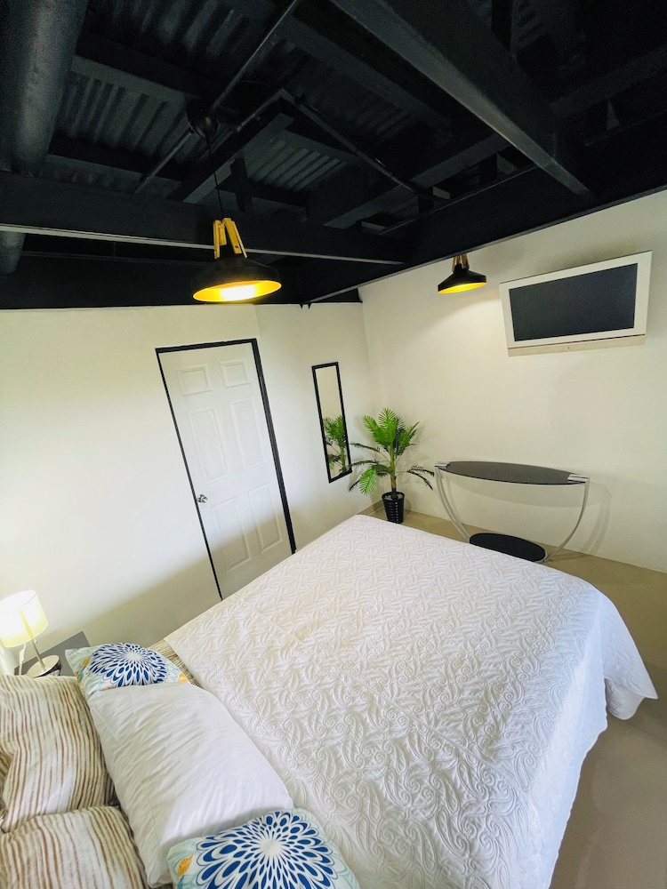 Basic Apartment
