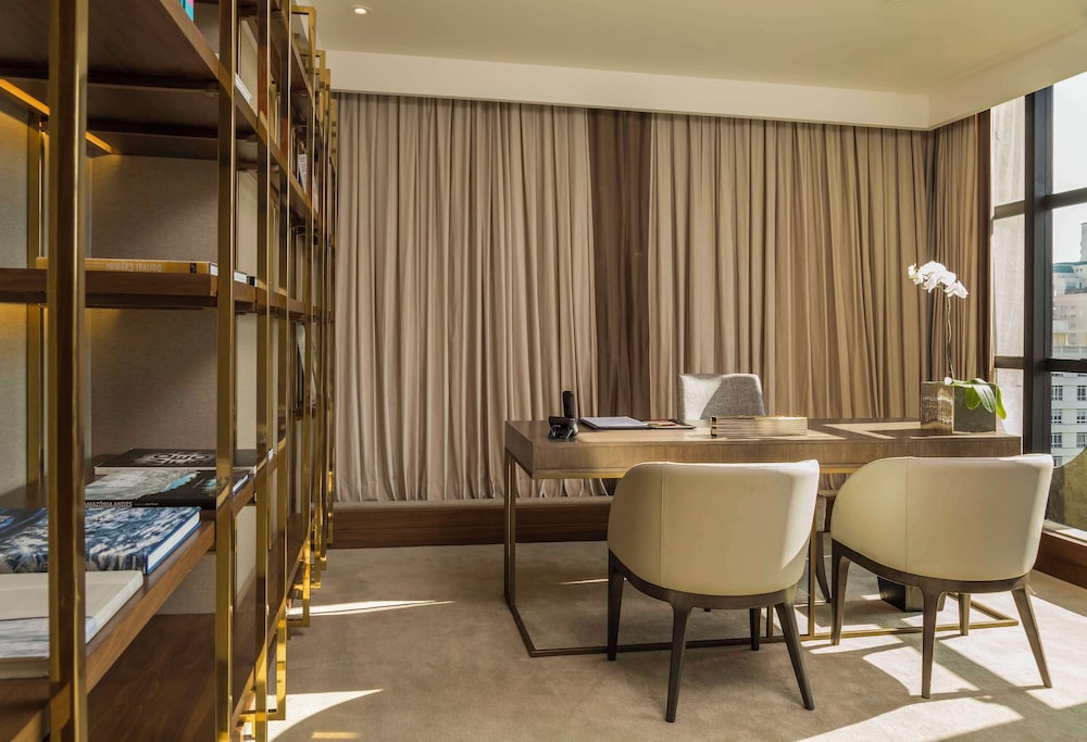 Park Suite
