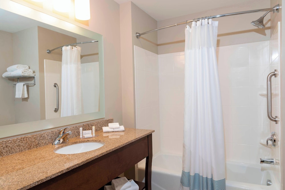 TownePlace Suites Fort Wayne North, Photo 2