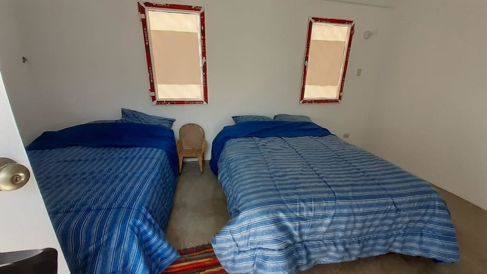 Traditional House, 2 Bedrooms photo 3