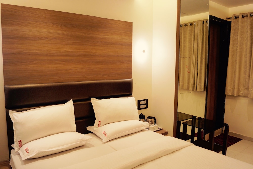Deluxe Non AC Room