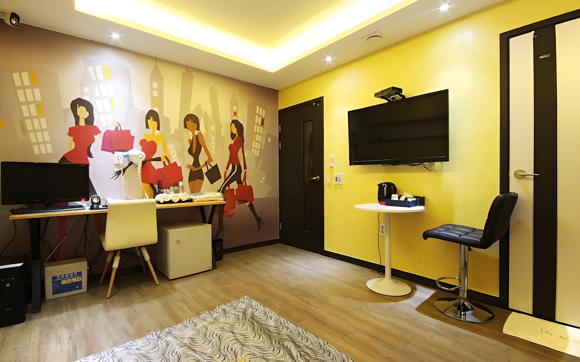 Room (Ondol) photo 3