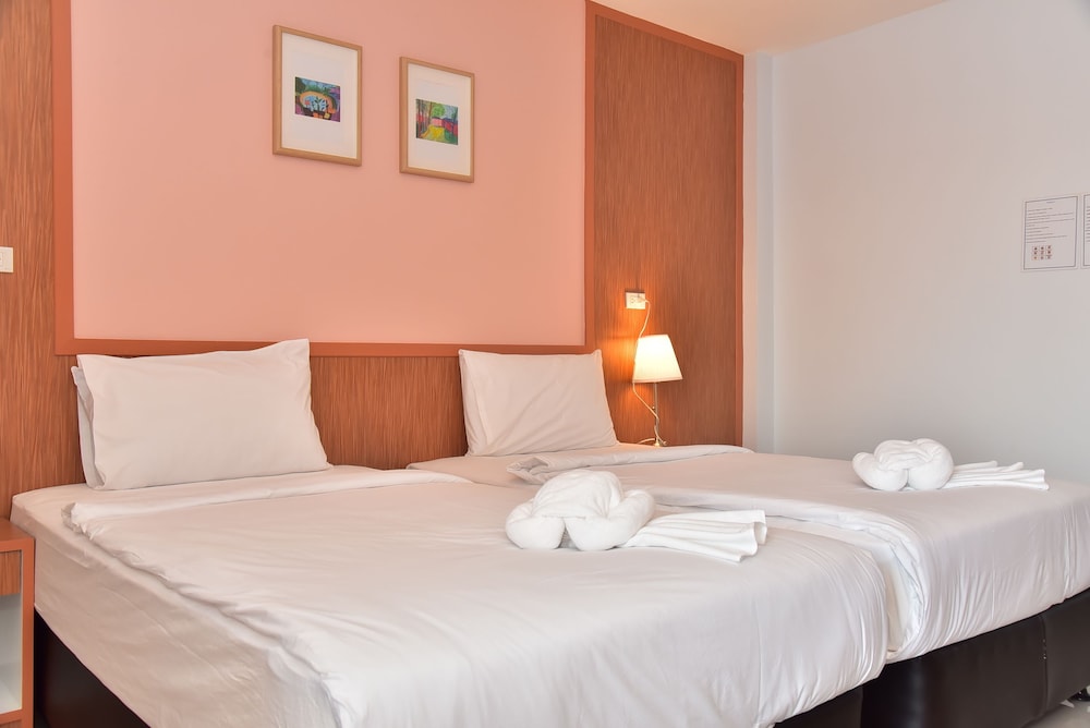 Standard Twin Room photo 2