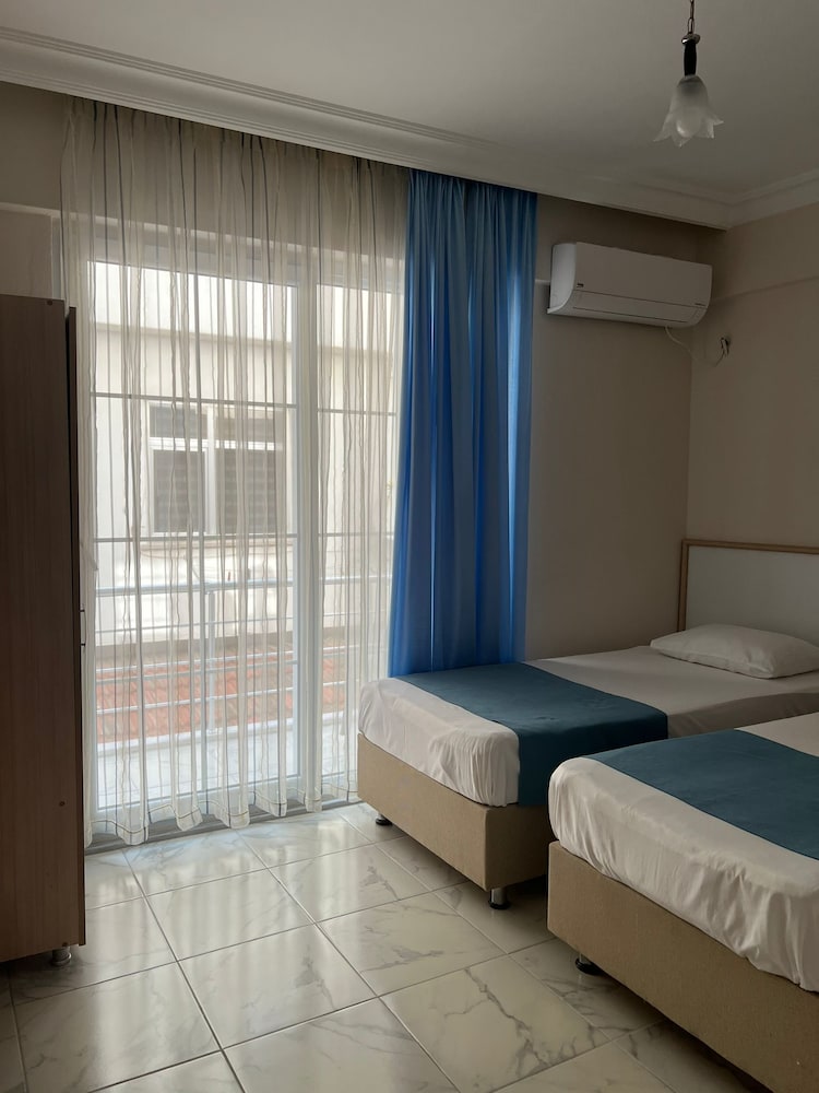 Standard Twin Room, Balcony photo 1