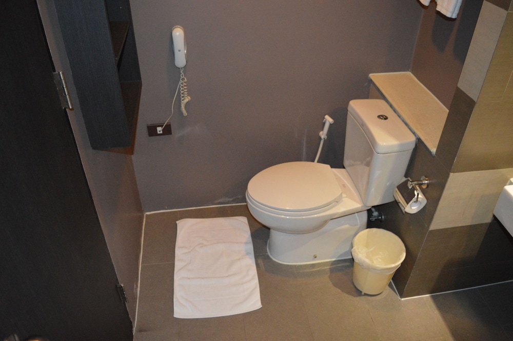 Premier Studio - Photo 8