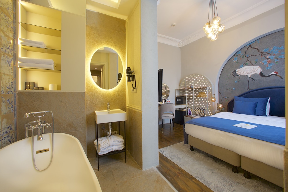 Luxury Room, Non Smoking, Air conditioning photo 2