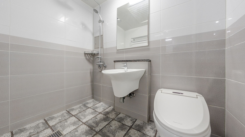 Basic Room, 1 Bedroom (B102 Pool Villa) photo 3