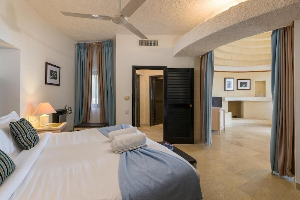 Studio Suite (Bungalow)