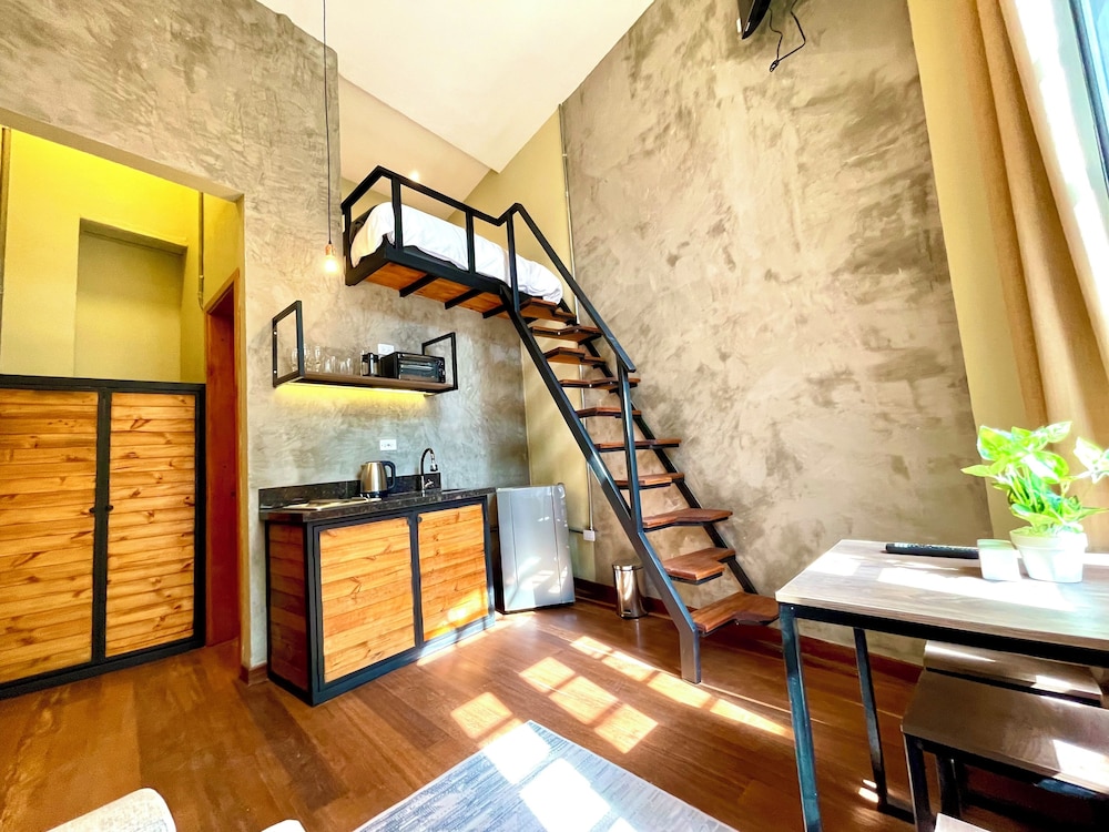 Junior Apartment