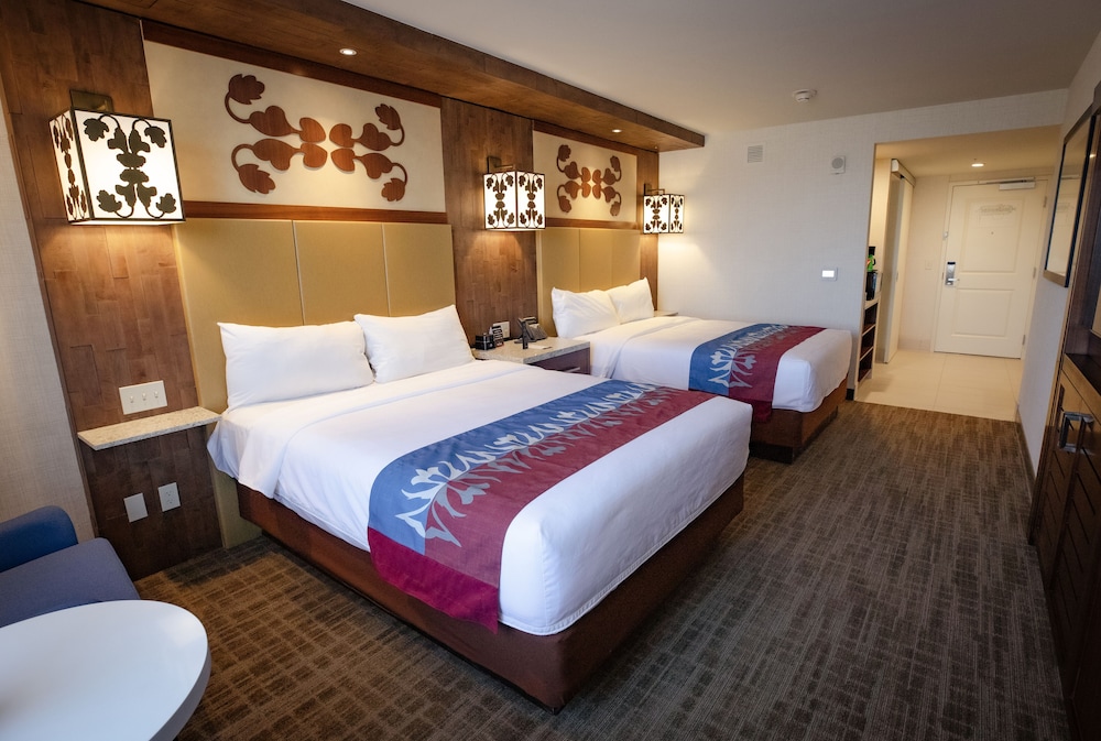 Signature Double Room, 2 Queen Beds photo 1