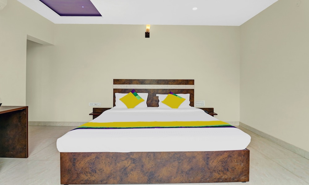 Deluxe Room - Photo 4