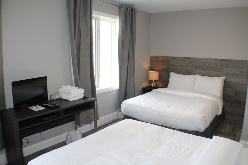 Standard Room, 2 Bedrooms, Connecting Rooms photo 1