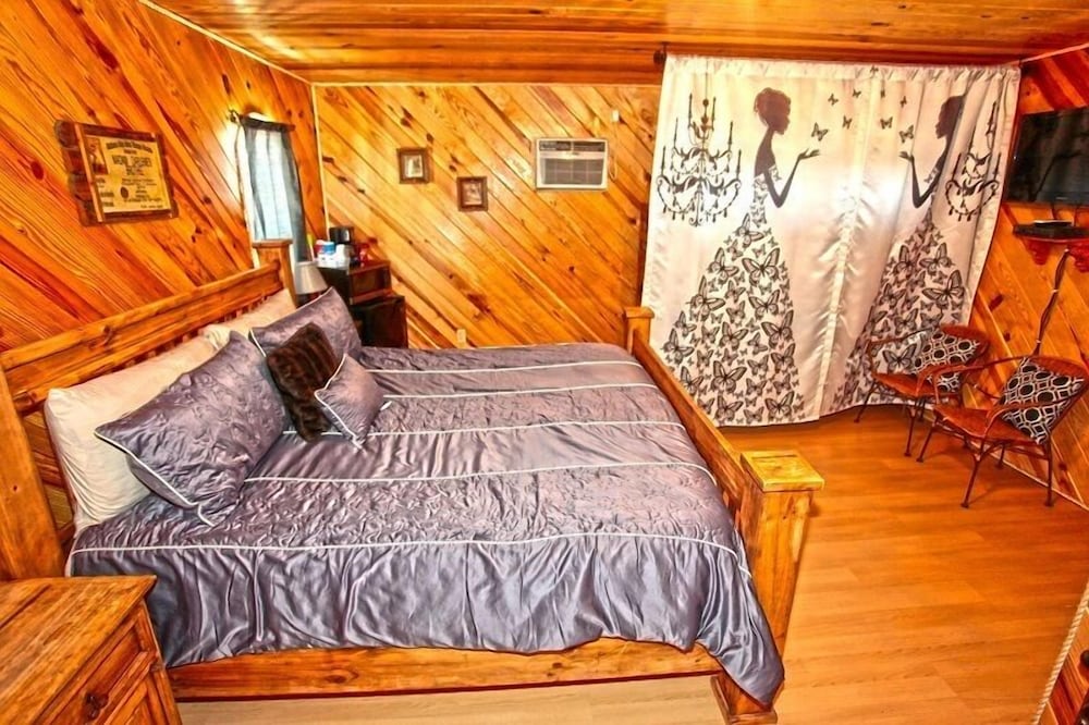Grand Cabin photo 1