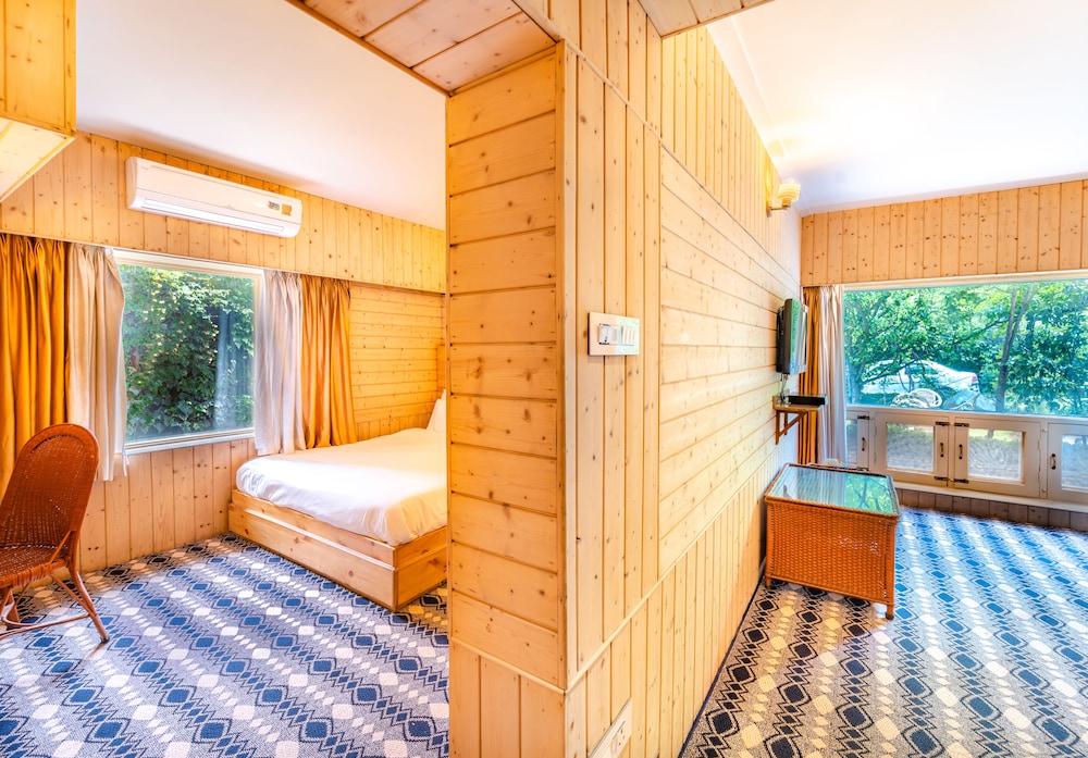 Family Room, 1 Bedroom, Garden View photo 2