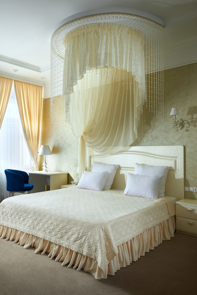 Luxury Suite photo 3