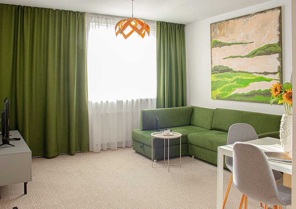 Suite, 1 Bedroom photo 1