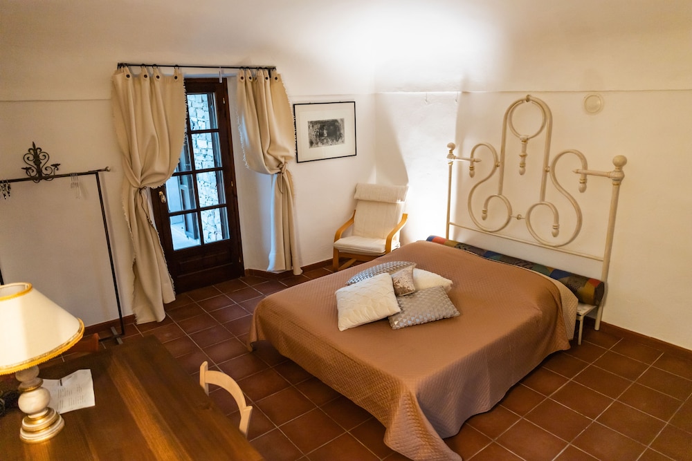 Quadruple Room photo 1