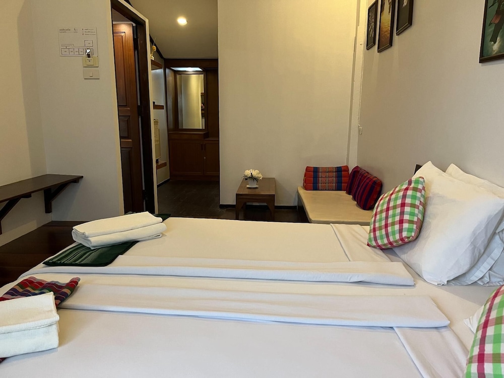 Deluxe Double Room photo 3