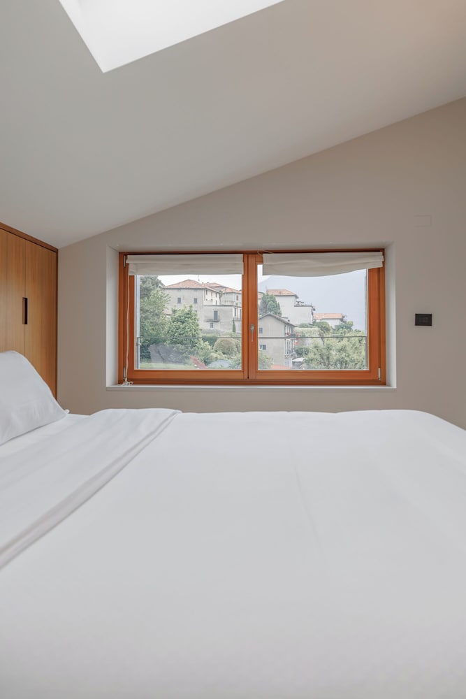 Deluxe Apartment, Lake View photo 2