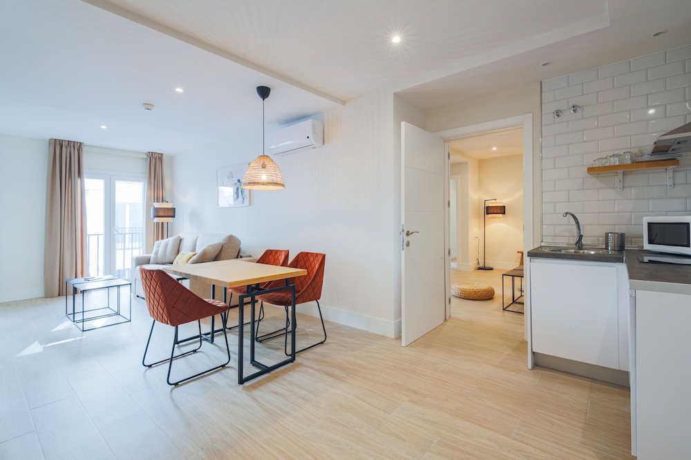 Grand Apartment (Suite)