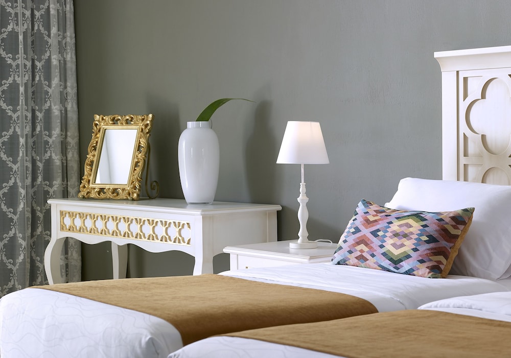 Deluxe Room, Private Pool, Garden View (Family)