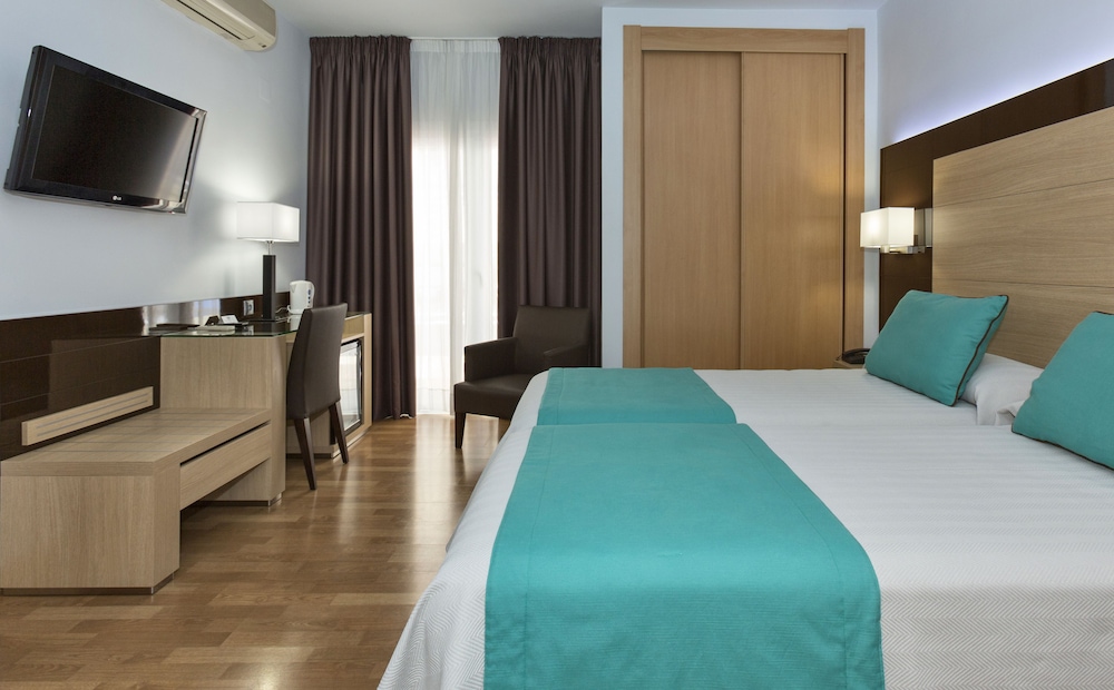 Standard Room - Photo 2