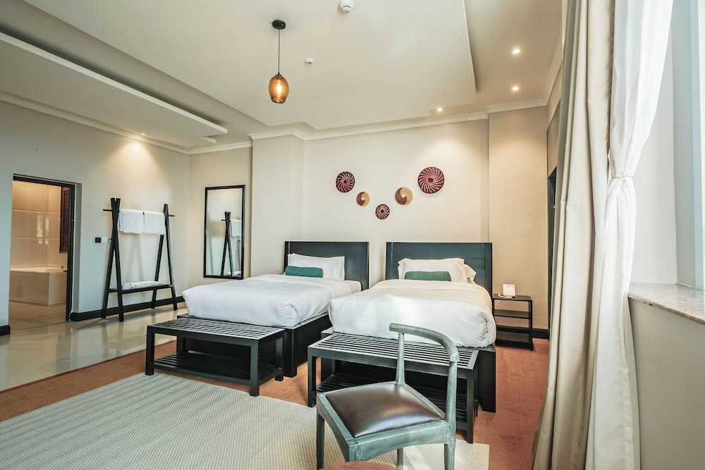 Deluxe Double or Twin Room, 2 Twin Beds, Non Smoking, City View