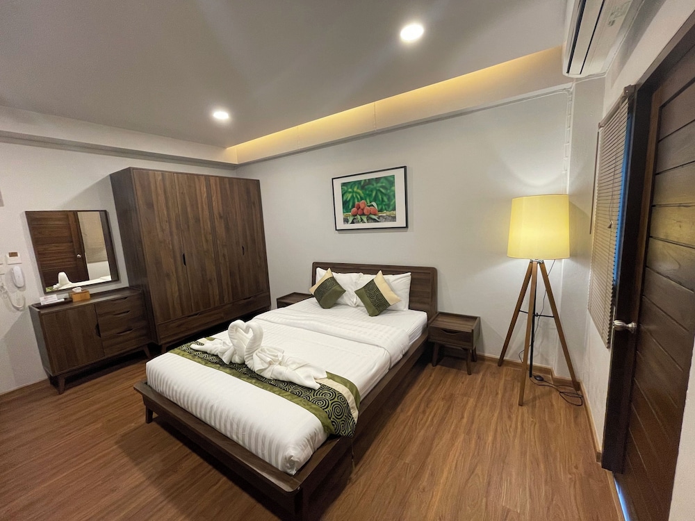 Deluxe Double Room - Photo 1
