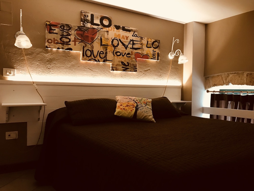 Classic Triple Room - Photo 3