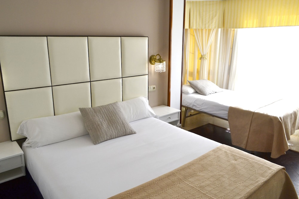 Triple Room - Photo 4