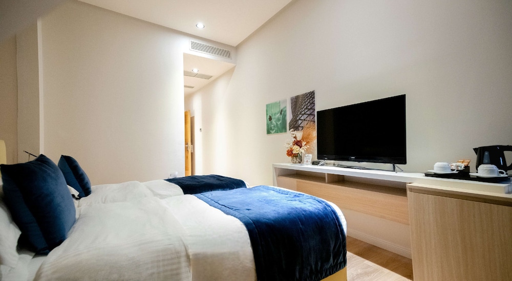 Comfort Room, 2 Twin Beds, Non Smoking photo 2
