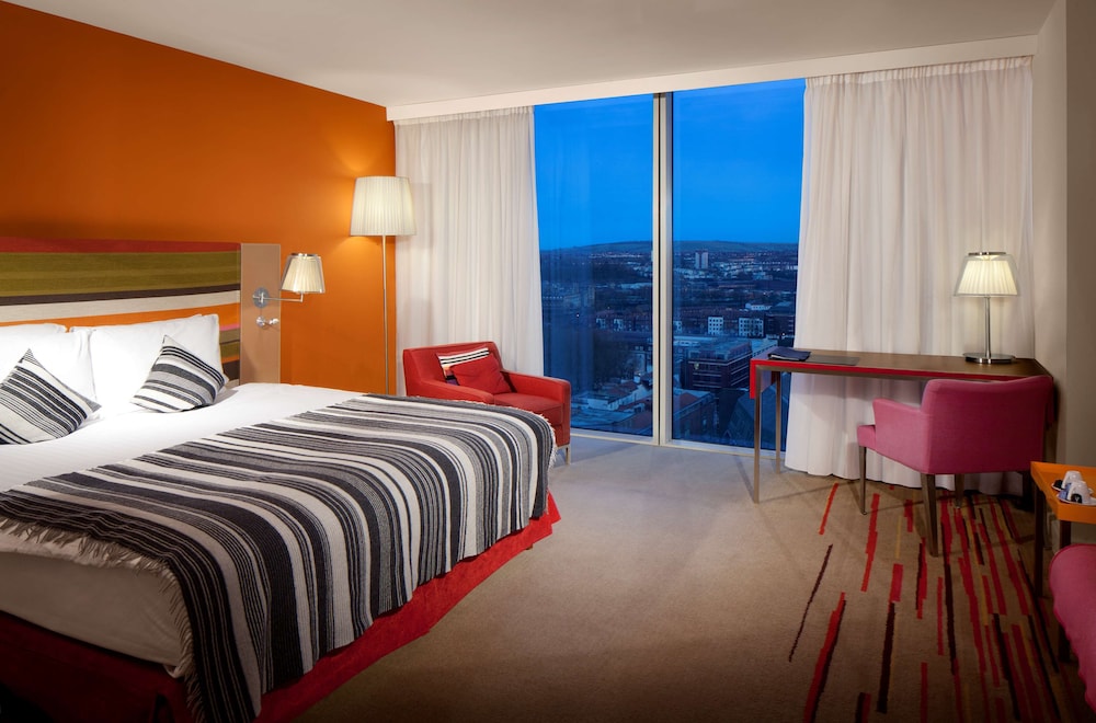 Superior Room, City View photo 1