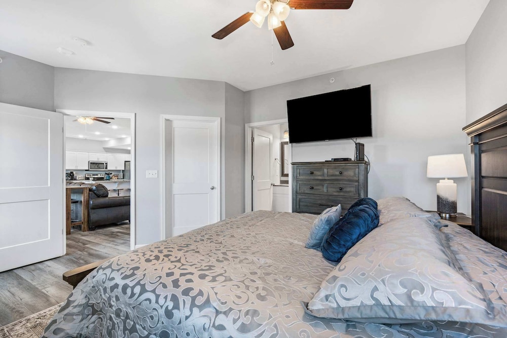 Condo, Multiple Beds, Balcony, Golf View (The View at Stonebridge) photo 2