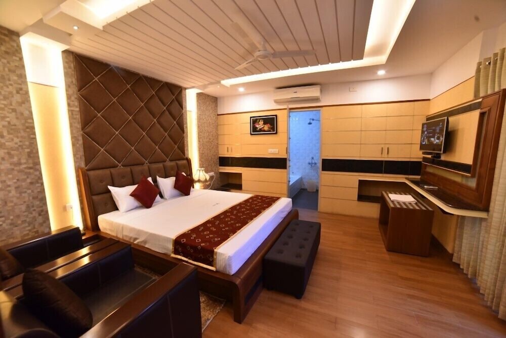 Maharaja Suite photo 1