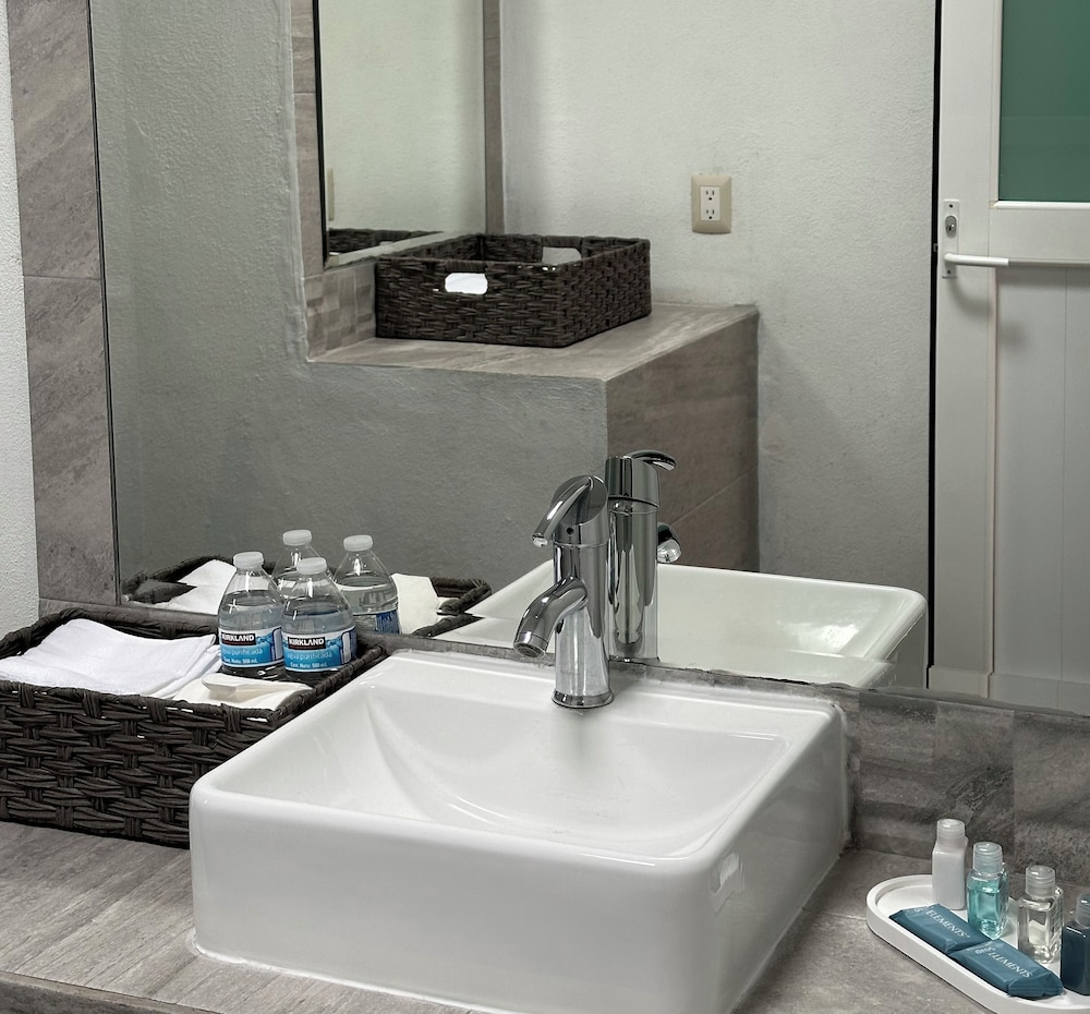Comfort Room photo 3