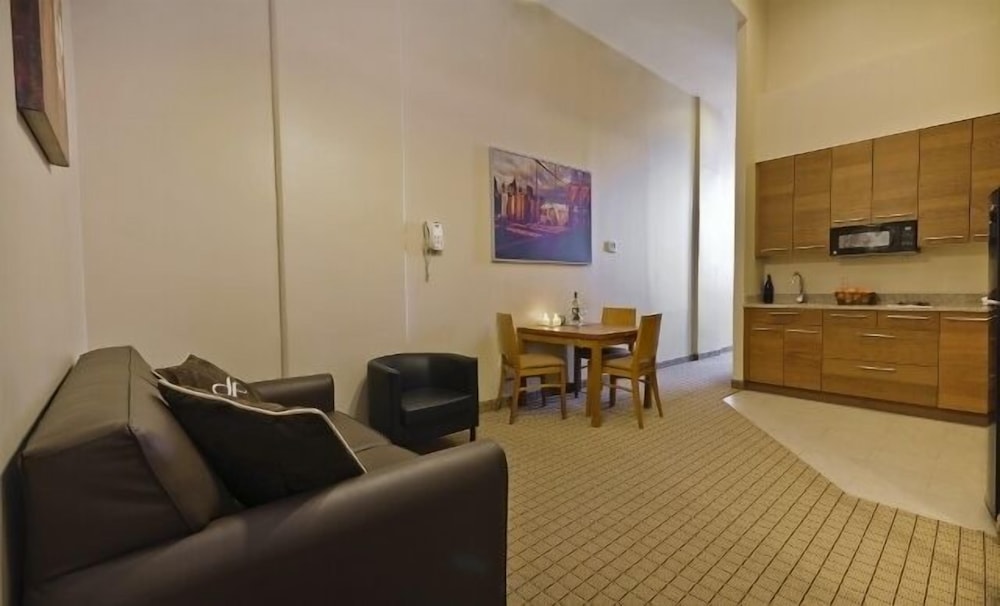 Suite, 2 Double Beds - Photo 10