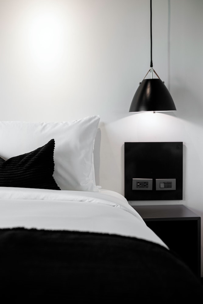 Deluxe Double Room, Balcony, Garden View - Photo 4