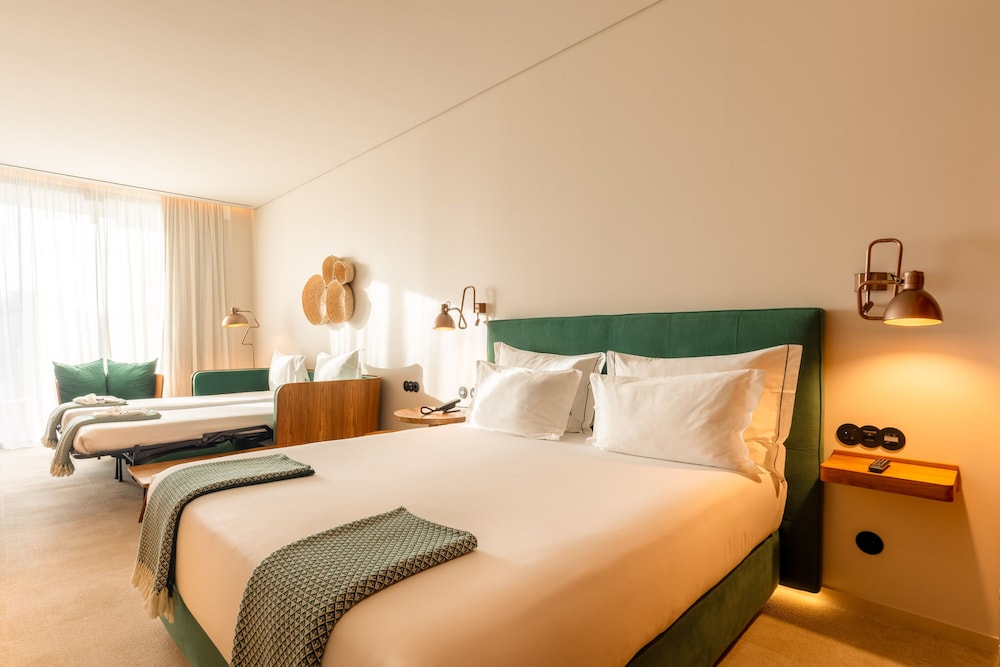 Superior Family Double or Twin Room (Plus) - Photo 5