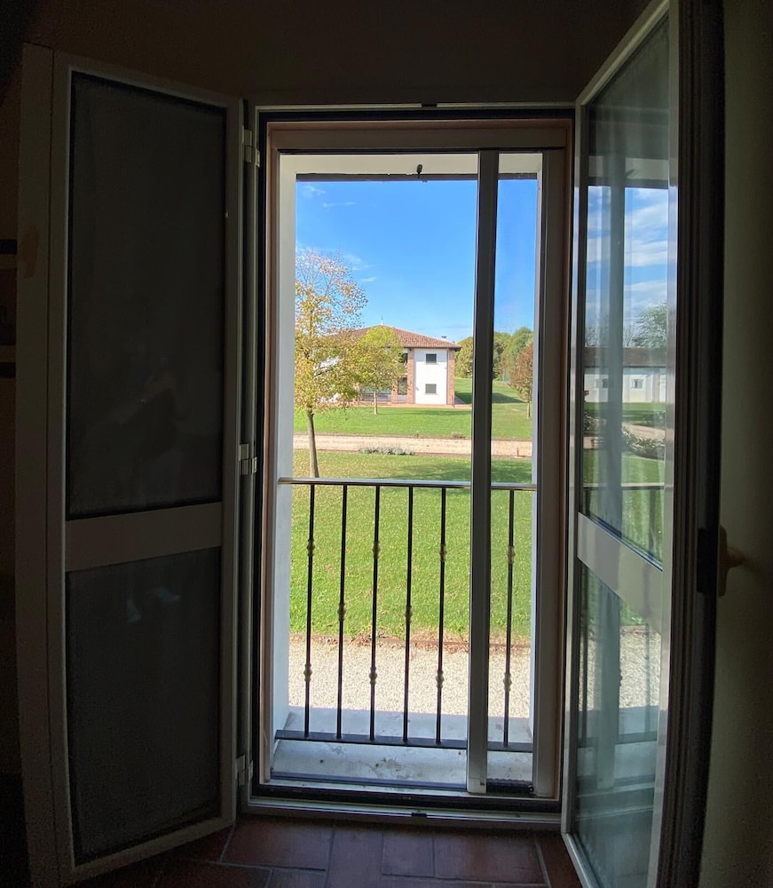 Single Room, Garden View