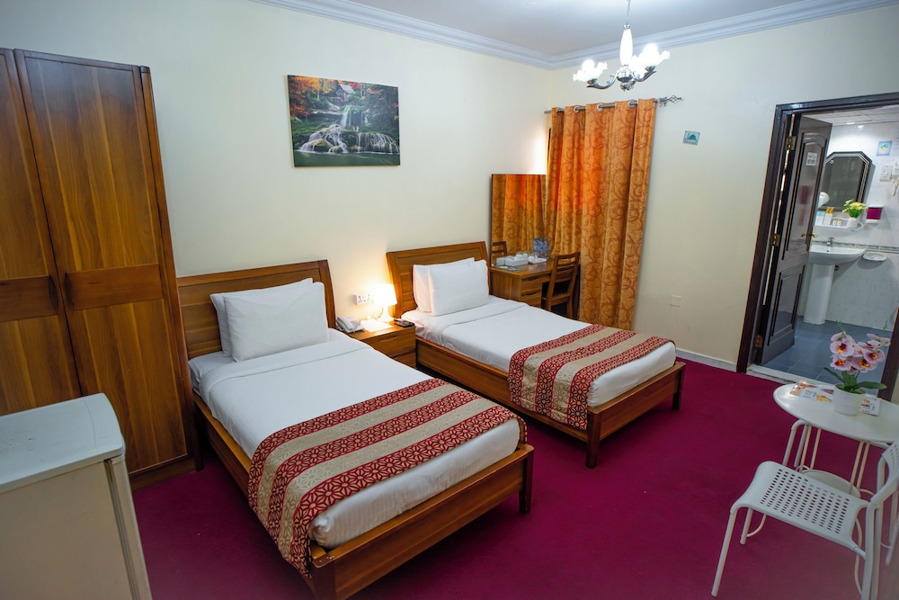 Standard Twin Room