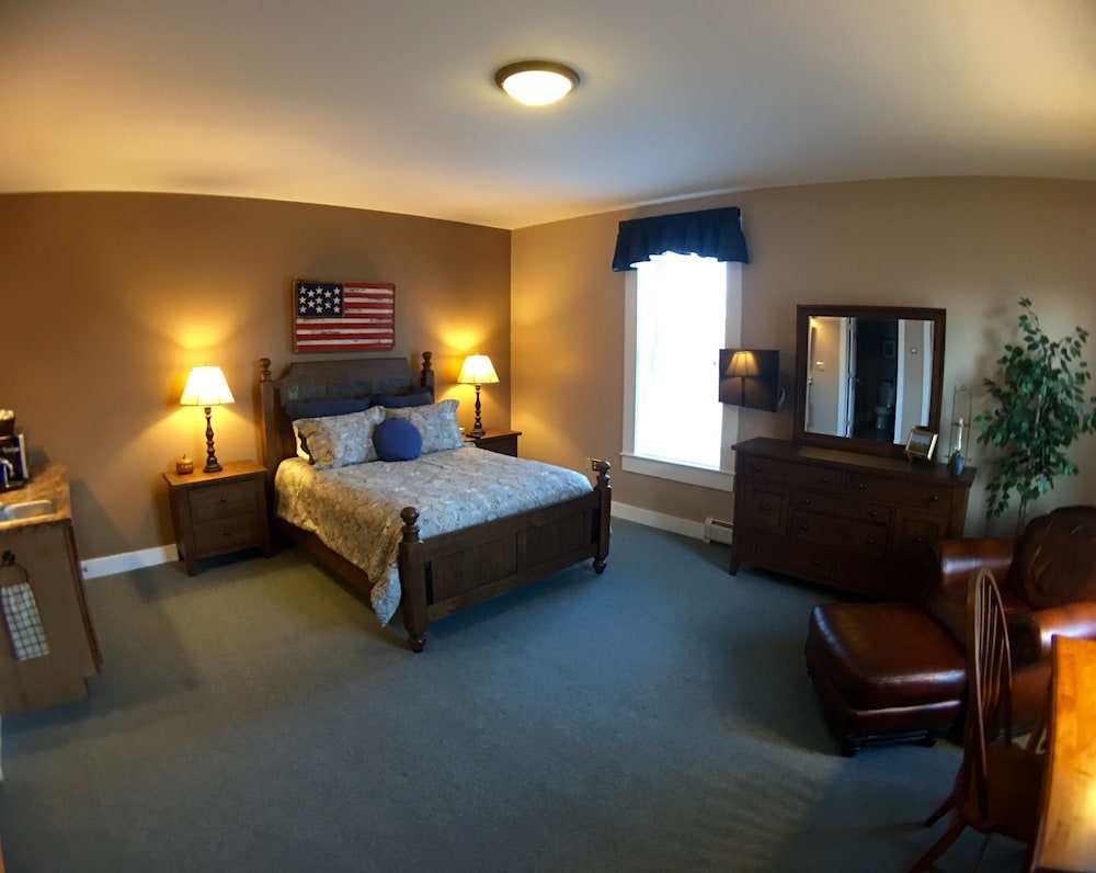 South Mountain Mini Suite photo 1