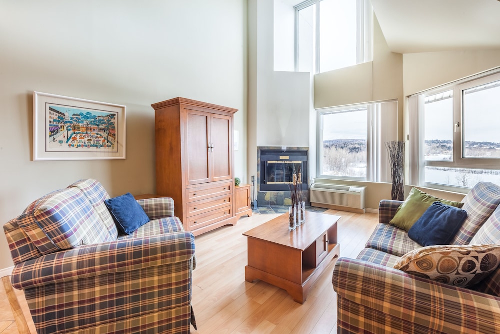 Basic Condo, 1 Bedroom (Mezzanine - Ski-in/Ski-out) photo 1