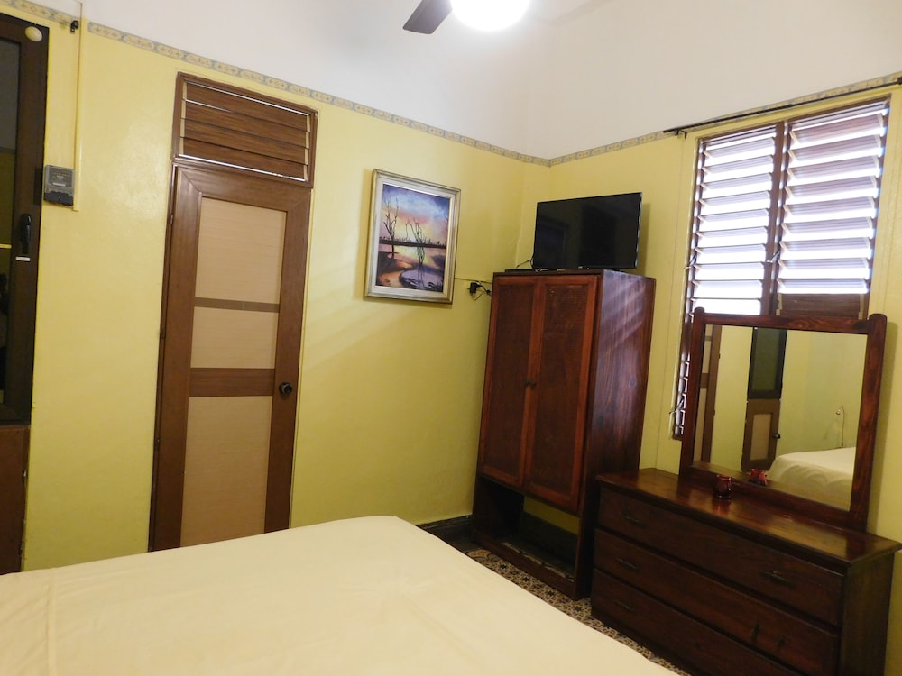 One Bedroom Studio photo 2