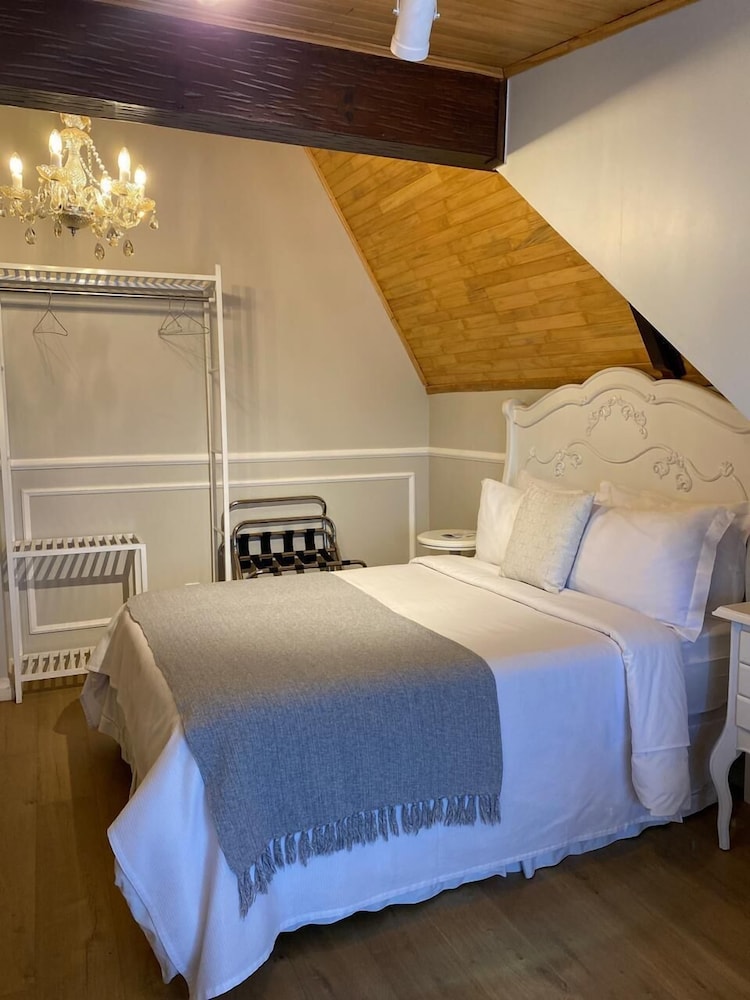 Exclusive Double Room, City View