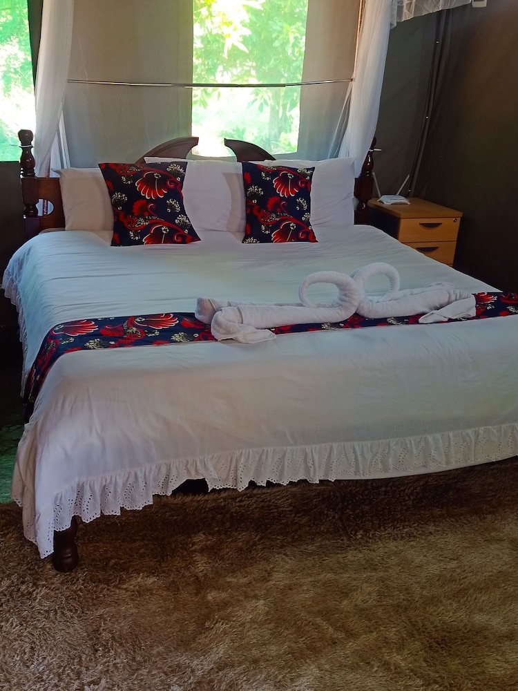 Deluxe Cottage photo 1